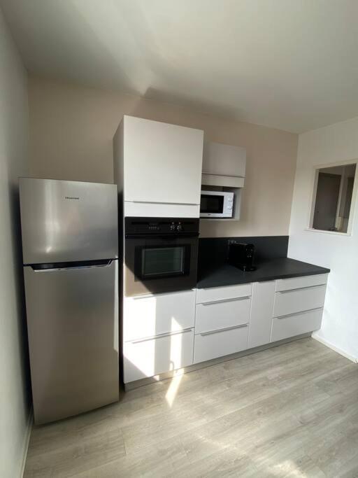 Appartement Calme Et Chaleureux Dole Kültér fotó